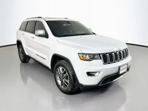 Another view of 2019 Jeep Grand Cherokee Limited for sale in St. Charles, MO at Clement Supercenter