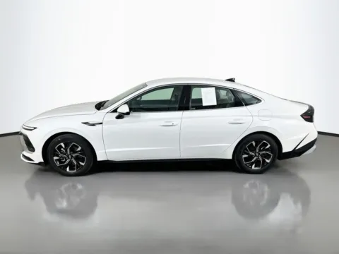More photos of 2025 Hyundai Sonata SEL at Clement Supercenter, MO