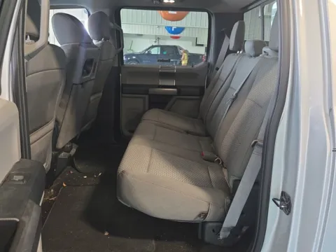 More photos of 2019 Ford F-150 XLT at Clement Supercenter, MO