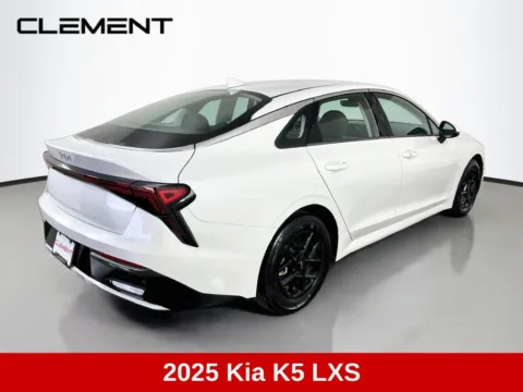 More photos of 2025 Kia K5 LXS at Clement Supercenter, MO