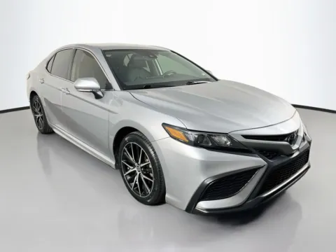 More photos of 2024 Toyota Camry SE at Clement Supercenter, MO