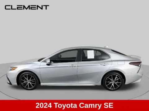 More photos of 2024 Toyota Camry SE at Clement Supercenter, MO