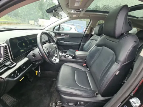 Another view of 2024 Kia Sportage Hybrid EX for sale in St. Charles, MO at Clement Supercenter
