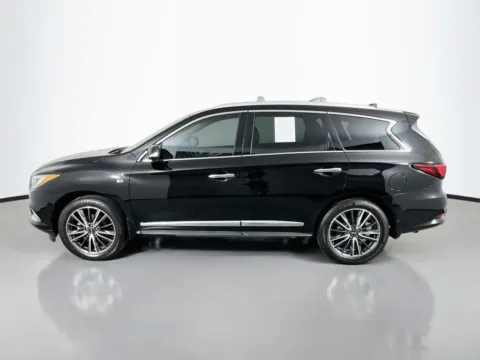 More photos of 2020 INFINITI QX60 Signature Edition at Clement Supercenter, MO