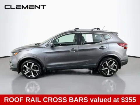 More photos of 2022 Nissan Rogue Sport SL at Clement Supercenter, MO