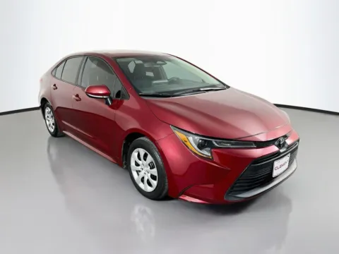 More photos of 2023 Toyota Corolla LE at Clement Supercenter, MO