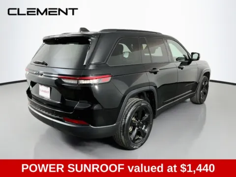 More photos of 2023 Jeep Grand Cherokee Altitude X at Clement Supercenter, MO