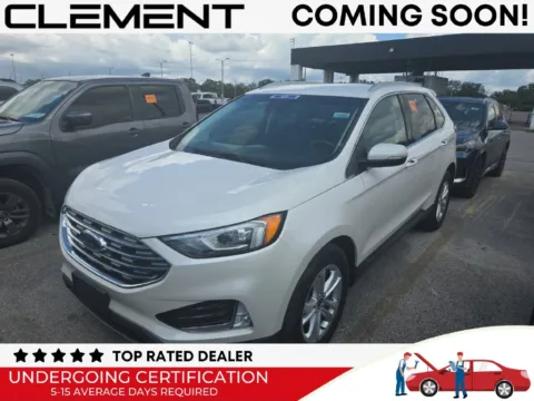 White 2019 Ford Edge SEL for sale in St. Charles, MO