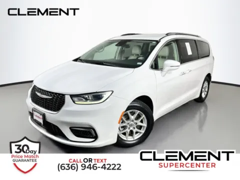 White 2021 Chrysler Pacifica Touring L for sale in St. Charles, MO