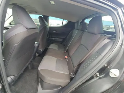 More photos of 2020 Toyota C-HR LE at Clement Supercenter, MO