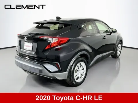 More photos of 2020 Toyota C-HR LE at Clement Supercenter, MO