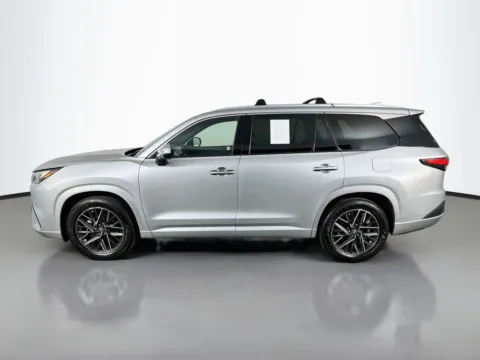 More photos of 2025 Lexus TX 350 Premium at Clement Supercenter, MO