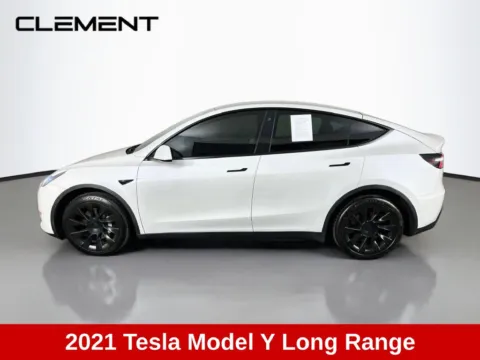 More photos of 2021 Tesla Model Y Long Range at Clement Supercenter, MO
