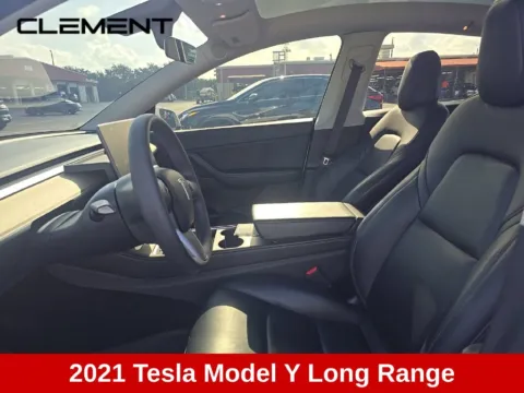 More photos of 2021 Tesla Model Y Long Range at Clement Supercenter, MO