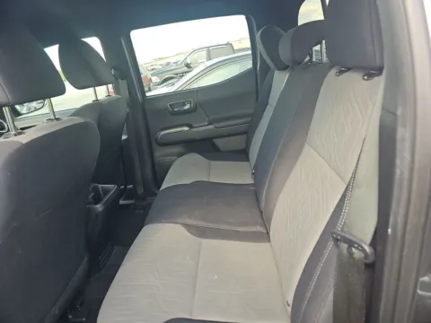 More photos of 2021 Toyota Tacoma TRD Off-Road at Clement Supercenter, MO