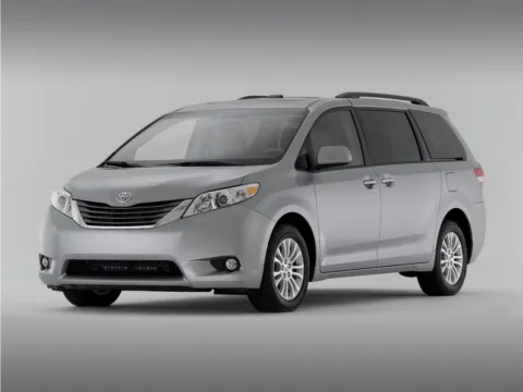 Unknown 2013 Toyota Sienna for sale in St. Charles, MO