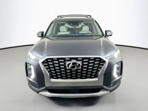 Another view of 2021 Hyundai Palisade Limited for sale in St. Charles, MO at Clement Supercenter