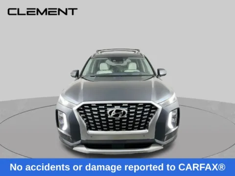 Photos of 2021 Hyundai Palisade Limited for sale in St. Charles, MO at Clement Supercenter