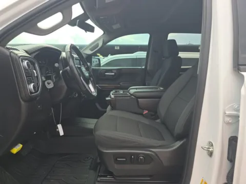 Another view of 2020 GMC Sierra 1500 Elevation for sale in St. Charles, MO at Clement Supercenter