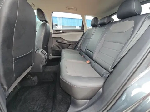 More photos of 2022 Volkswagen Taos 1.5T SE at Clement Supercenter, MO