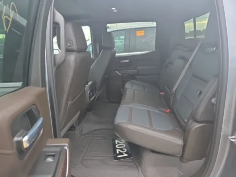 More photos of 2021 GMC Sierra 1500 Denali at Clement Supercenter, MO