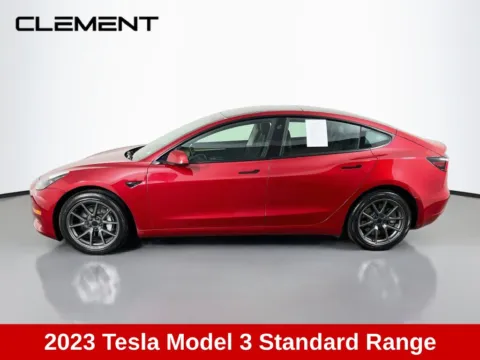 More photos of 2023 Tesla Model 3 at Clement Supercenter, MO
