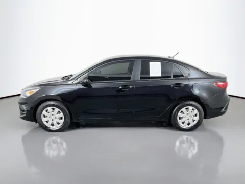 More photos of 2022 Kia Rio LX at Clement Supercenter, MO