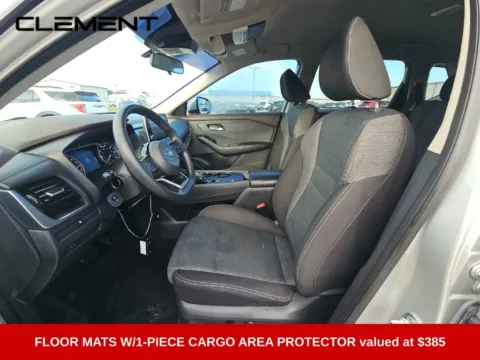 More photos of 2021 Nissan Rogue SV at Clement Supercenter, MO