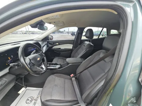 More photos of 2025 Chevrolet Trax LT at Clement Supercenter, MO