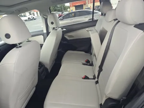 More photos of 2021 Volkswagen Tiguan 2.0T SE at Clement Supercenter, MO