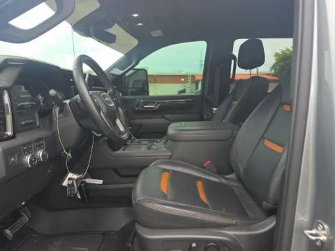 More photos of 2024 GMC Sierra 2500 HD AT4 at Clement Supercenter, MO