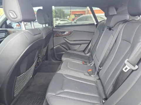 More photos of 2019 Audi Q8 3.0T Prestige at Clement Supercenter, MO