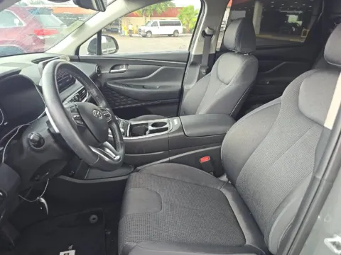 More photos of 2022 Hyundai Santa Fe XRT at Clement Supercenter, MO
