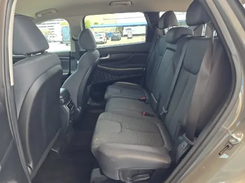 More photos of 2023 Hyundai Santa Fe SEL at Clement Supercenter, MO