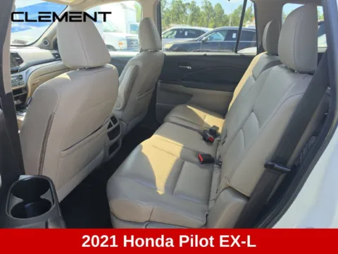 More photos of 2021 Honda Pilot EX-L at Clement Supercenter, MO