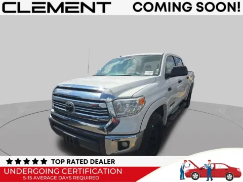 White 2017 Toyota Tundra SR5 for sale in St. Charles, MO