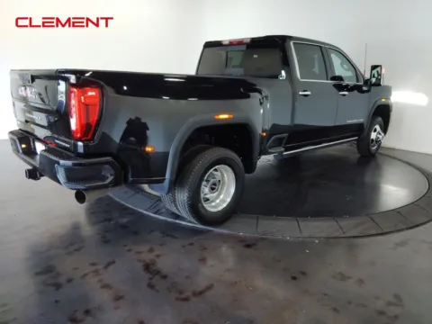 More photos of 2022 GMC Sierra 3500HD Denali at Clement Supercenter, MO