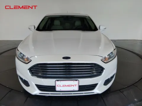 Photos of 2016 Ford Fusion SE for sale in St. Charles, MO at Clement Supercenter