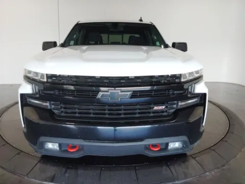 Another view of 2021 Chevrolet Silverado 1500 LT Trail Boss for sale in St. Charles, MO at Clement Supercenter