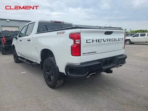 More photos of 2021 Chevrolet Silverado 1500 LT Trail Boss at Clement Supercenter, MO