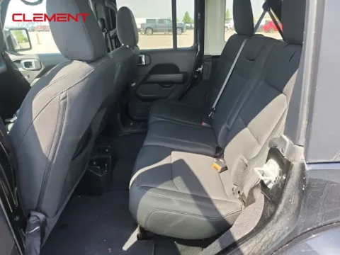 More photos of 2021 Jeep Wrangler Unlimited Sahara at Clement Supercenter, MO