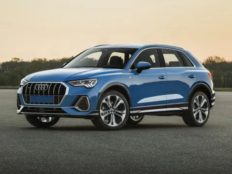 Black 2021 Audi Q3 Premium for sale in St. Charles, MO