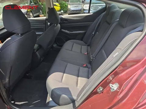More photos of 2024 Nissan Altima 2.5 SV at Clement Supercenter, MO