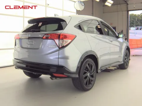 More photos of 2022 Honda HR-V Sport at Clement Supercenter, MO