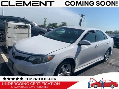 White 2014 Toyota Camry L for sale in St. Charles, MO