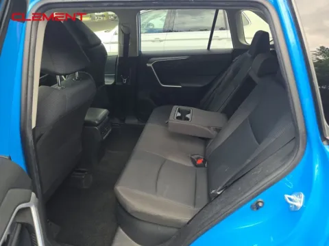 More photos of 2020 Toyota RAV4 Hybrid LE at Clement Supercenter, MO
