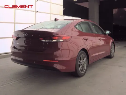 More photos of 2018 Hyundai Elantra SEL at Clement Supercenter, MO