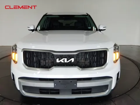 Photos of 2024 Kia Telluride LX for sale in St. Charles, MO at Clement Supercenter