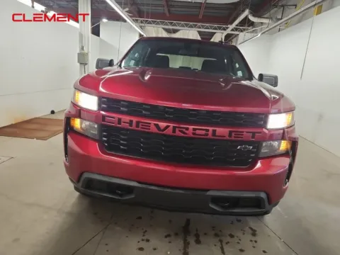 Photos of 2021 Chevrolet Silverado 1500 Custom for sale in St. Charles, MO at Clement Supercenter