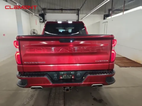 More photos of 2021 Chevrolet Silverado 1500 Custom at Clement Supercenter, MO